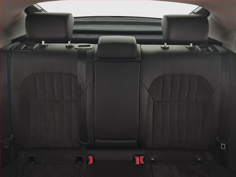 Škoda Superb (2019) 2.0 TDI, Automat, Kůže, Navi - fotka 10 z 26