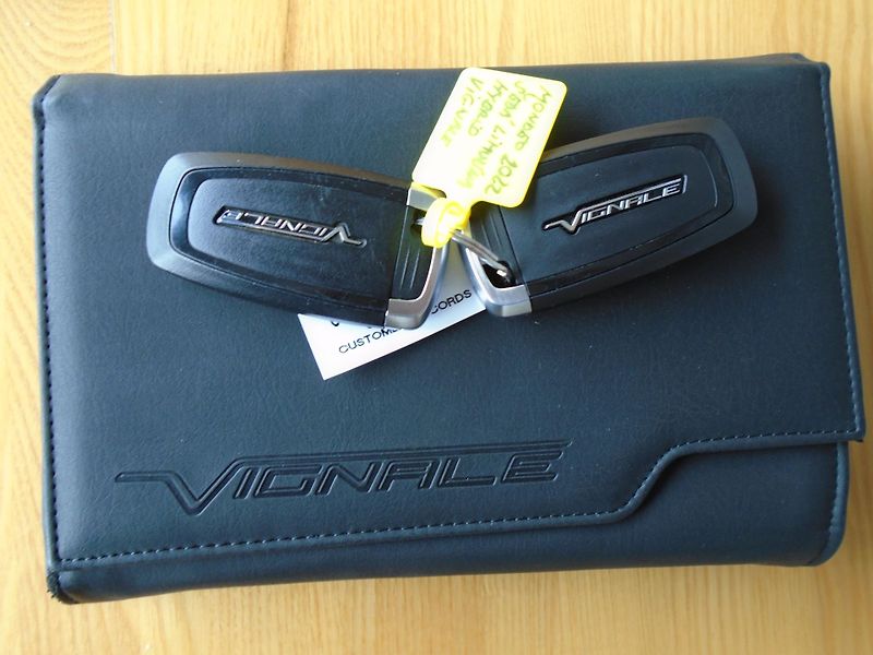 Ford Mondeo 2.0HYBRID 187PS VIGNALE ecvT - fotka 36 z 41