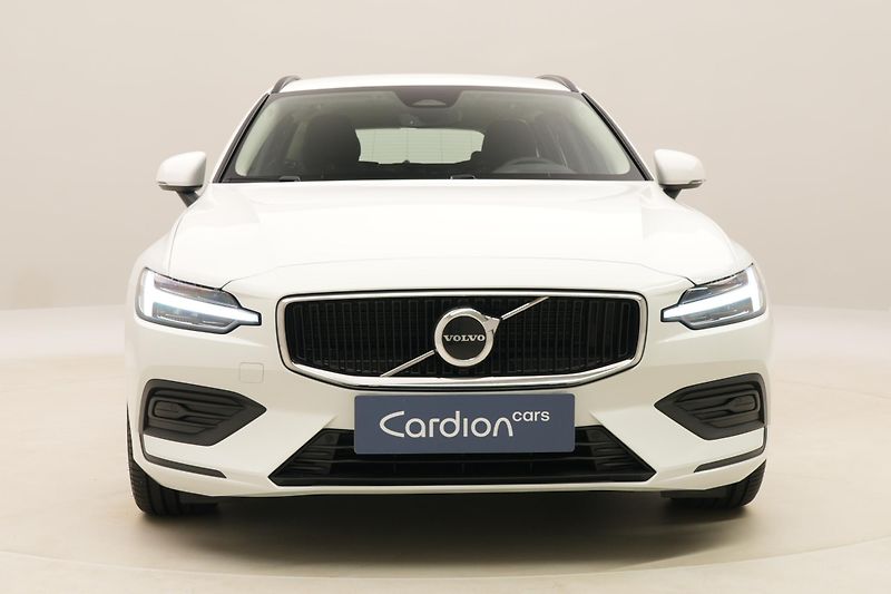 Volvo V60 (2026) B4 AUT CORE - fotka 15 z 56