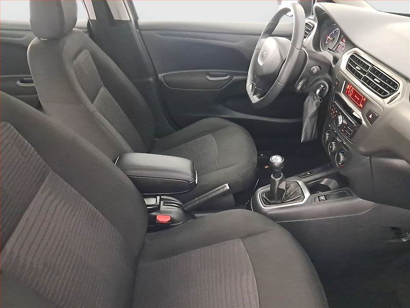 Peugeot 301 (2018) 1.2 PureTech, Tempomat - fotka 9 z 15