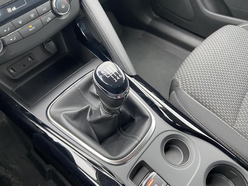 Renault Kadjar 1.2 TCe 130k ZEN - fotka 19 z 22