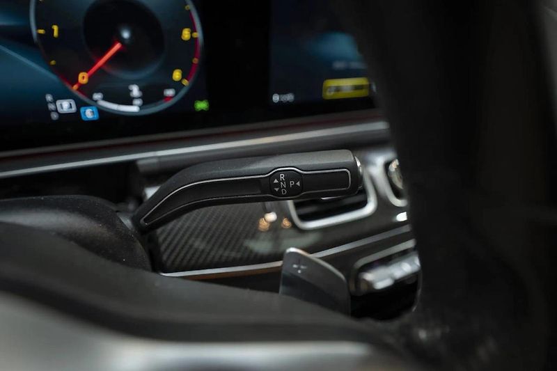 Mercedes-Benz GLE 400d 4Matic 243 kW Záruka - fotka 22 z 36