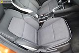 Renault Captur Intens E-TECH HYBRID 145 - náhled 11