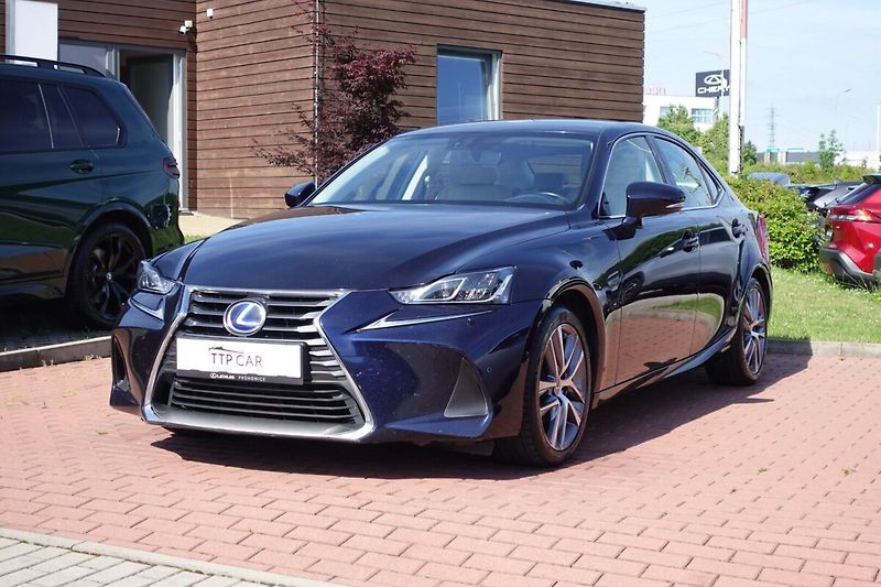 Lexus IS 300h Executive Navi - fotka 2 z 34