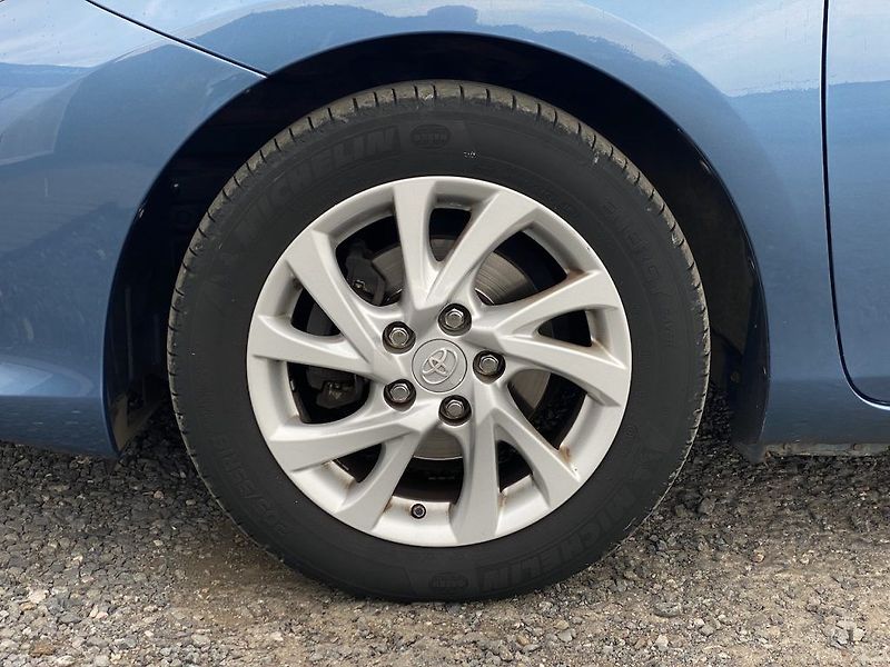 Toyota Auris 1.6i, ČR, Active, záruka - fotka 10 z 30