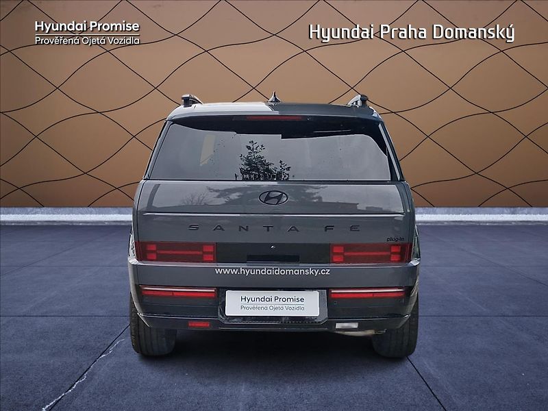 Hyundai Santa Fe 1,6   PHEV,CALLIGRAPHY,4x4 - fotka 5 z 9