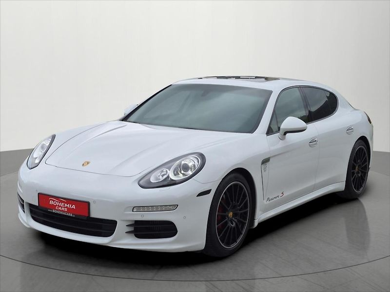 Porsche Panamera 3,0 309 KW Sport Chrono DPH - fotka 3 z 25