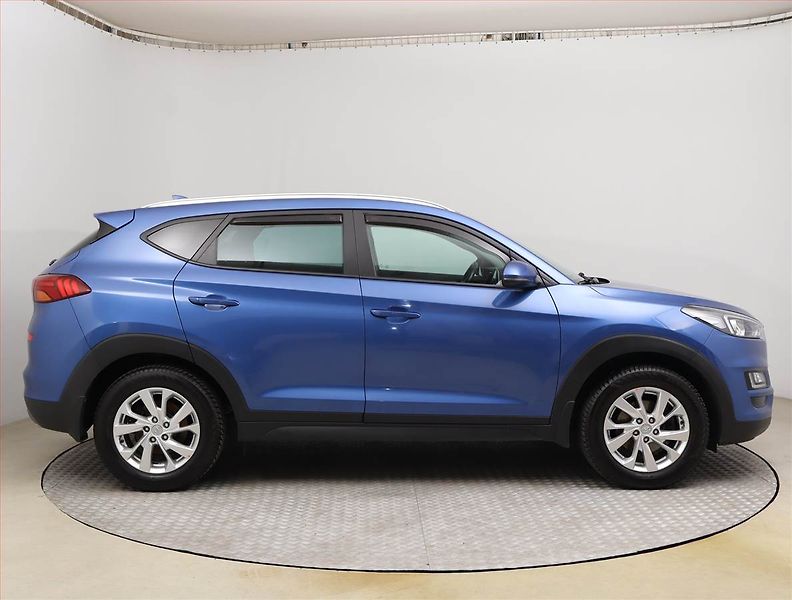 Hyundai Tucson (2019) 1.6 T-GDI, Serv.kniha - fotka 6 z 18