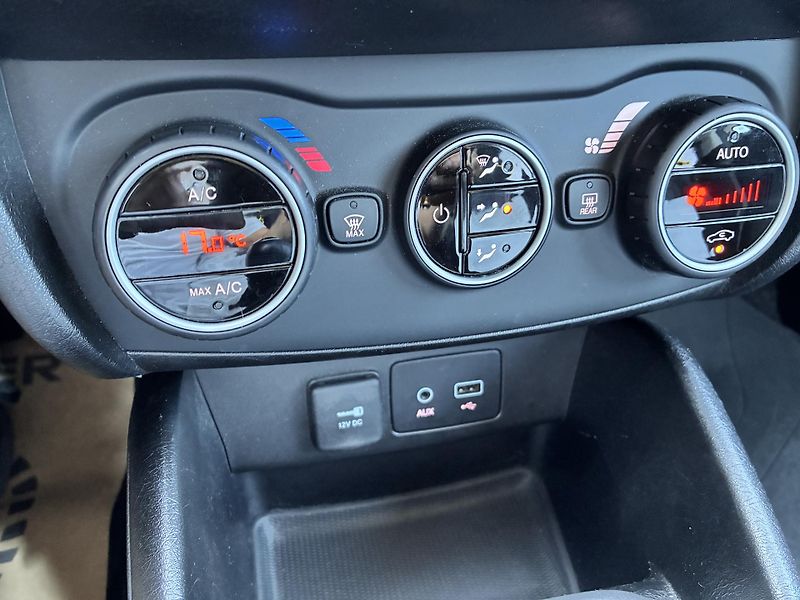 Fiat Tipo 1.4-70KW,KLIMA, REZERVACE - fotka 20 z 35