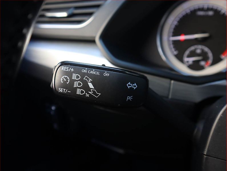 Škoda Superb (2021) Ambition 1.5 TSI, Automat - fotka 17 z 22