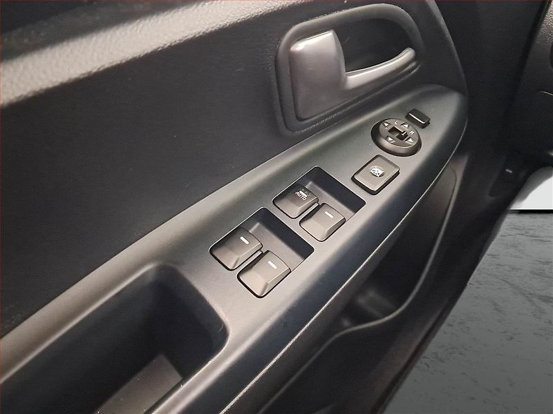 Kia Rio (2016) 1.4 CVVT, ČR,1.maj, Serv.kniha - fotka 15 z 16