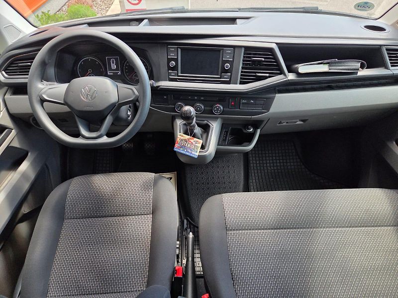 Volkswagen Transporter (2021) 2.0 TDi - fotka 7 z 9