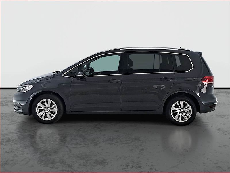 Volkswagen Touran (2023) 2.0 TDI - fotka 3 z 20