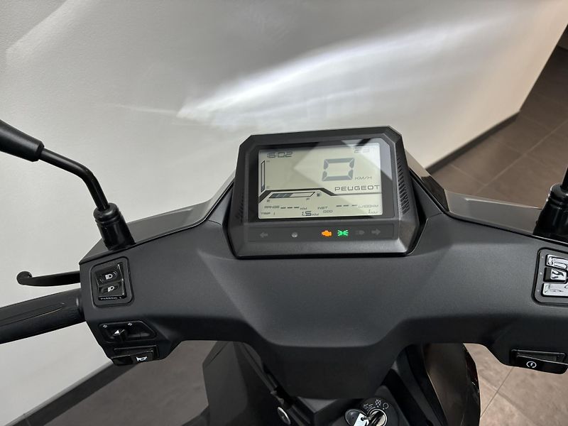 Peugeot Tweet 125 (2025) - fotka 8 z 9