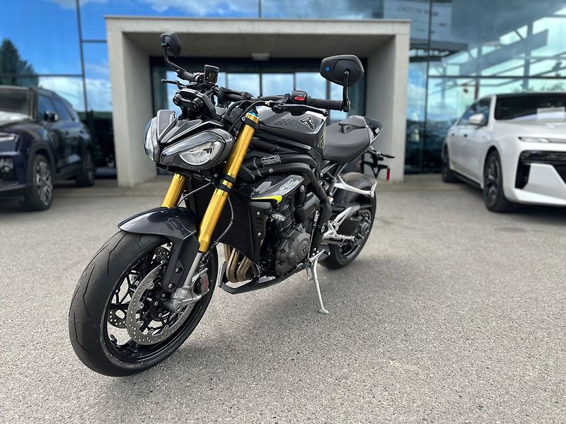 Triumph (2026) Speed Triple 1200 RS - fotka 16 z 21