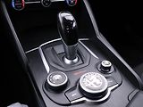Alfa Romeo Giulia 2,1 JTD 110kW Aut. Navi Xenon - náhled 24