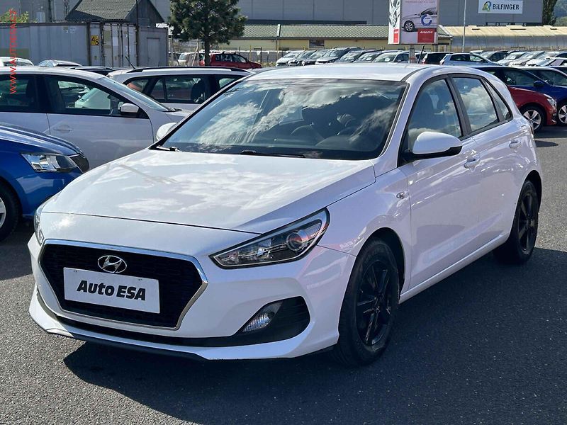 Hyundai i30 (2020) 1.4CVVT, ČR - fotka 3 z 17