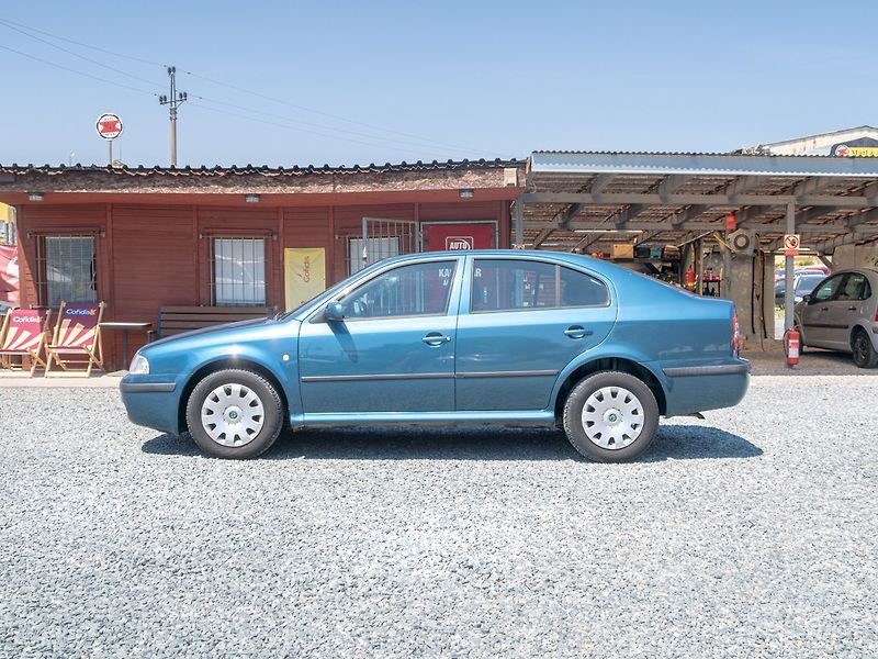 Škoda Octavia (2003) 1.6MPI 75KW – PO ROZVODECH - fotka 8 z 30