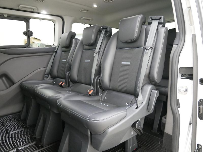 Ford Tourneo Custom - fotka 24 z 25