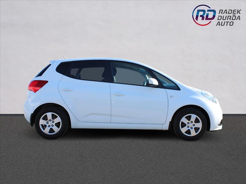 Kia Venga 1,4 i  NOVÉ V ČR,76TKM - fotka 4 z 21