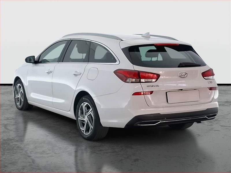 Hyundai i30 (2023) Comfort 1.0 T-GDI, Automat, ČR - fotka 4 z 21