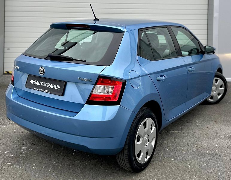 Škoda Fabia (2015) III HATCHBACK 1.0 MPI AMBIENTE - fotka 4 z 21