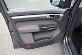 Volkswagen Touran (2010) 1.6TDI 77kw TRENDLINE BMT NAV  - náhled 19