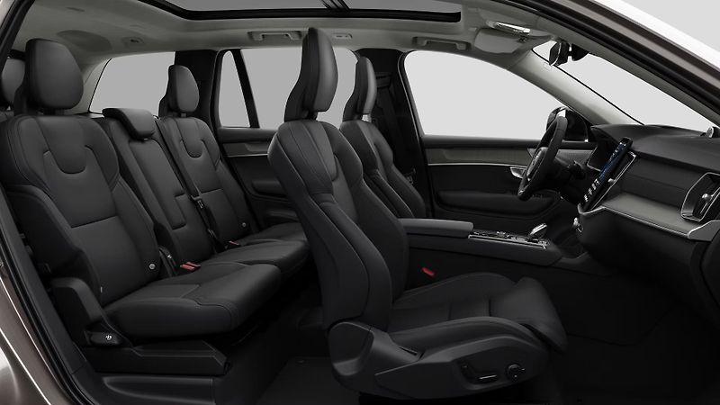 Volvo XC90 (2026) T8 AWD RECHARGE ULTRA DARK 7m - fotka 4 z 11