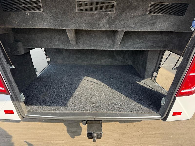 Iveco (2026) Daily Tourer- 3.537.900+DPH - fotka 10 z 21
