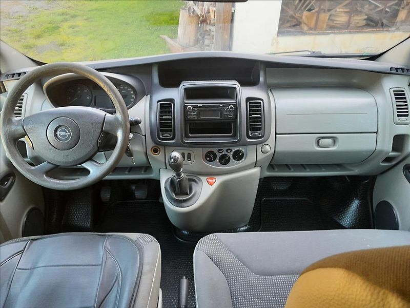 Opel Vivaro 2.0 CDTI  9.MÍST - fotka 30 z 44