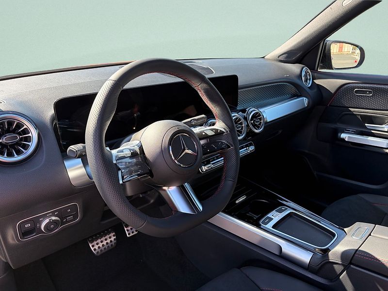 Mercedes-Benz GLB (2026) 200 Progressive Edition - fotka 7 z 15