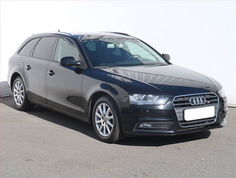 Audi A4 (2014) Ambition 2.0 TDI, Automat - fotografie inzerátu