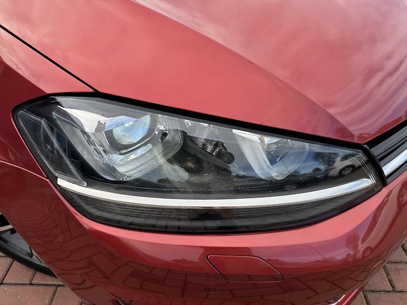 Volkswagen Golf (2016) 1.4TSi Lounge Navi Digi Klima - fotka 38 z 49