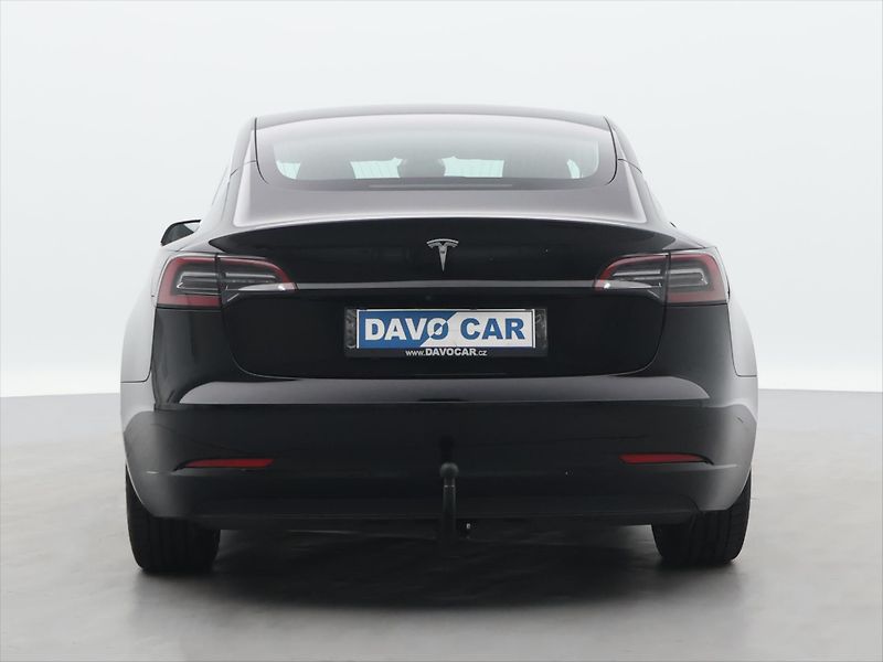 Tesla Model 3 Std Range Plus 52kWh - fotka 6 z 27