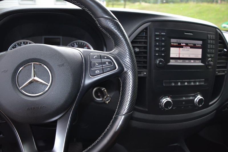 Mercedes-Benz Vito 116 CDi 7 míst, automat 7G  - fotka 15 z 41