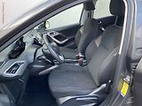 Peugeot 2008 (2015) 1.2 PT, Style, navi - náhled 9