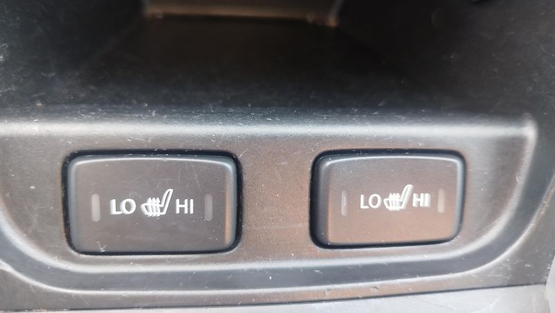 Suzuki SX4 S-Cross (2015) 1.6 16v AllGrip  - fotka 10 z 35
