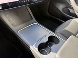 Tesla Model 3 Long Range AWD - náhled 28