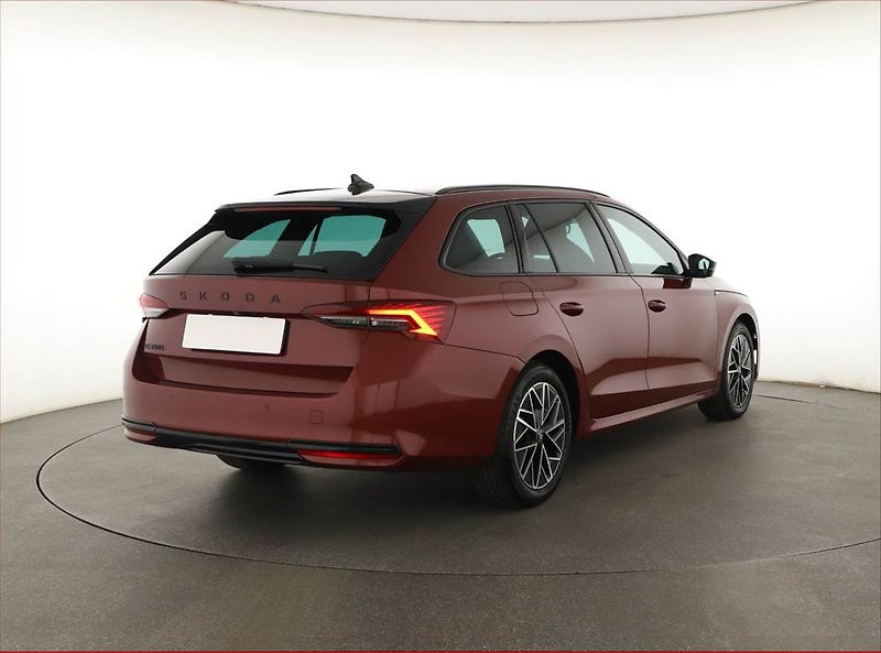 Škoda Octavia (2025) Sportline 2.0 TDI - fotka 5 z 18