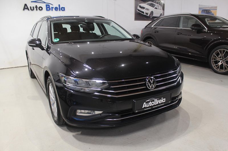 Volkswagen Passat (2023) 2.0TDI DSG Display LED Tažné - fotka 2 z 35