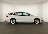 Škoda Octavia (2022) Style 2.0 TDI, Automat, ČR - náhled 6