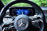 Mercedes-Benz Třídy E (2024) E220d, AMG paket, nízký nájezd - náhled 10