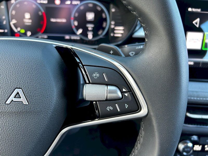 Škoda Fabia (2025) 1.5 TSI 110kW DSG Top Selectio - fotka 8 z 34