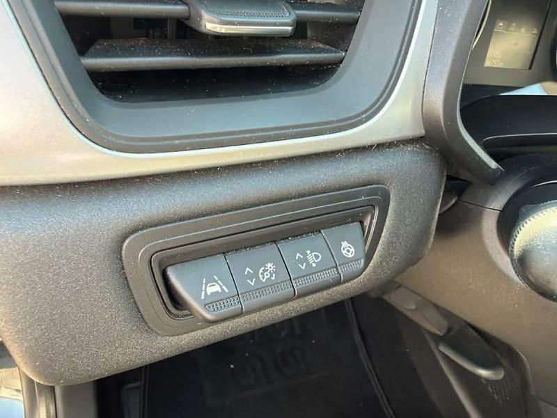 Renault Captur (2022) TCe 100 Zen LPG - fotka 18 z 33