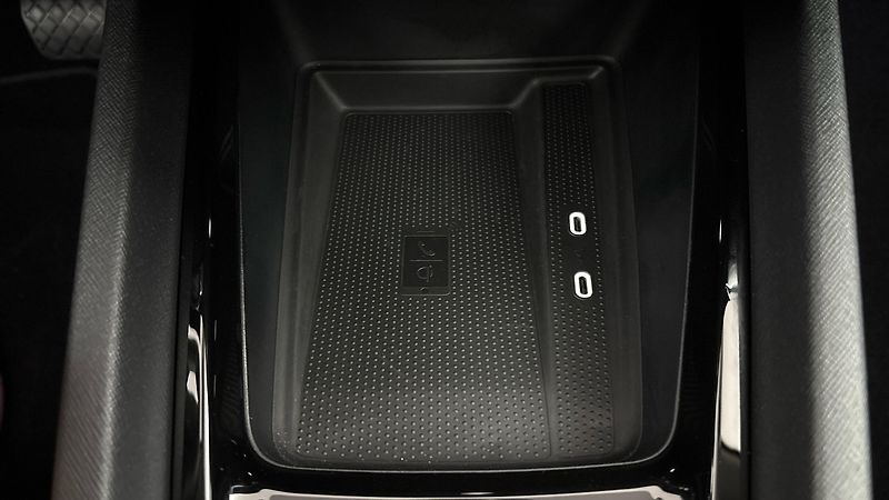 Škoda Octavia 2.0 TDI DSG Style - fotka 24 z 27