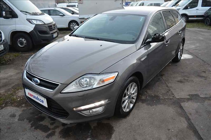 Ford Mondeo (2010) 2,0 TDCI - fotka 1 z 22