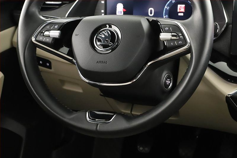 Škoda Octavia (2023) Style 1.5 TSI - fotka 8 z 17