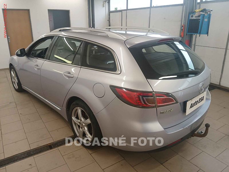Mazda 6 (2008) 2.0 MZR-CD, 1.maj, kůže - fotka 2 z 3