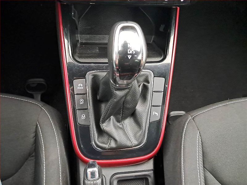Škoda Fabia (2025) Monte Carlo 1.0 TSI - fotka 13 z 19