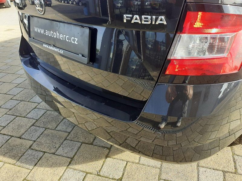 Škoda Fabia (2017) III Kombi 1.2 TSi 81kW - fotka 26 z 40